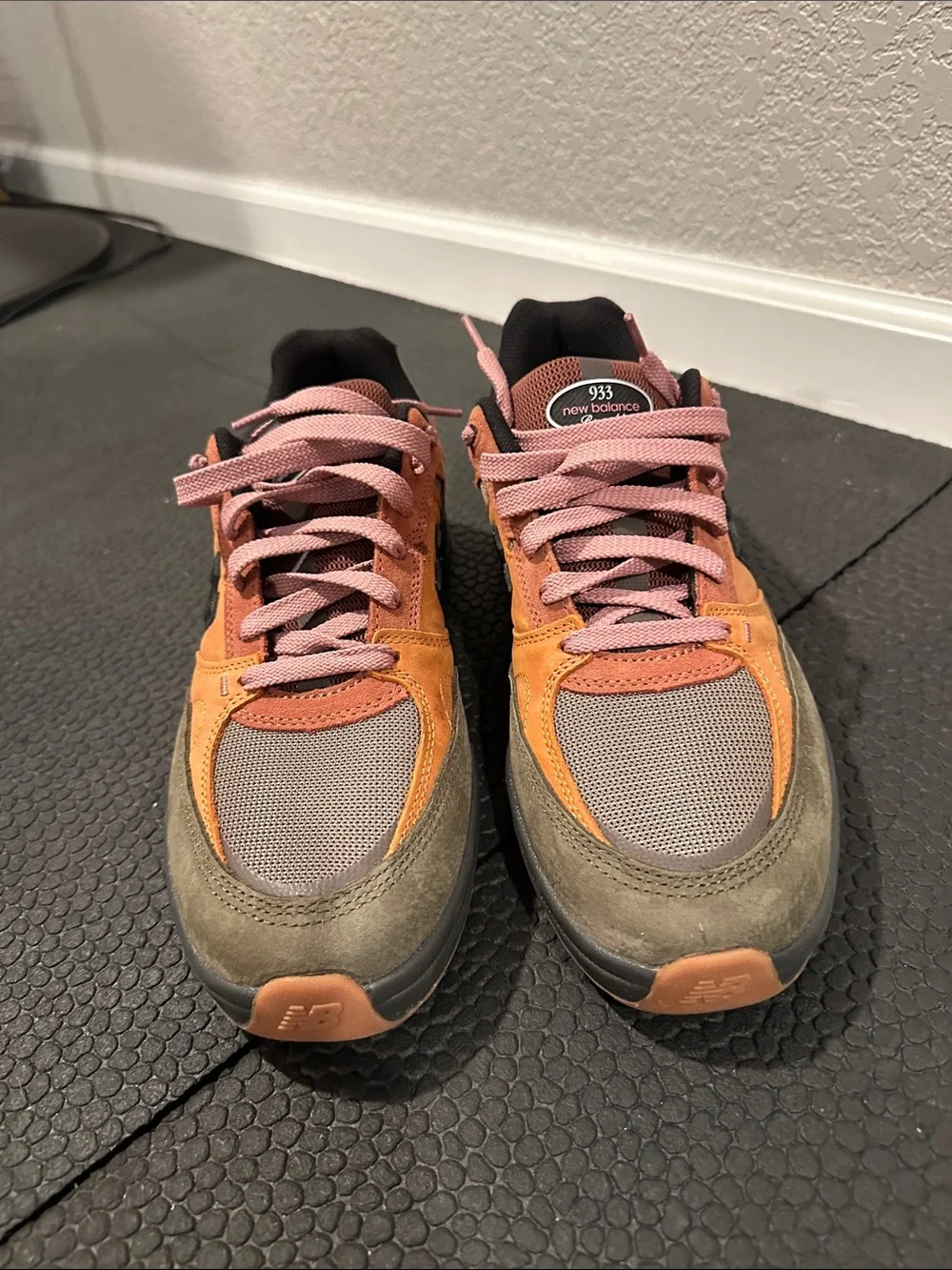 New Balance Mike Gigliotti x NB Numeric 933 Reynolds